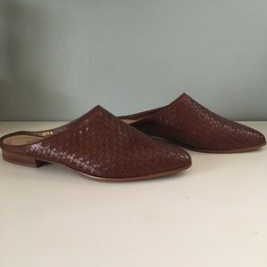 Bass Co Woven Brown Leather Mule Slipper Heels